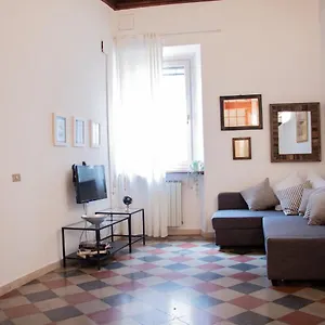 Appartamento The Rent - Piazza Di Firenze Italia